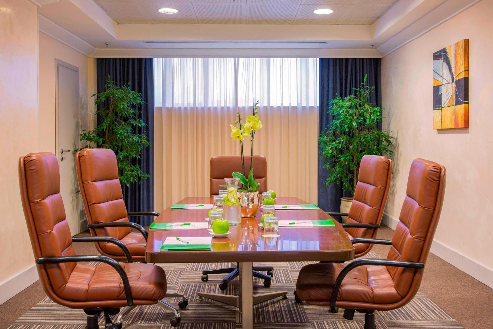 Courtyard By Marriott Rome Central Park Eksteriør bilde