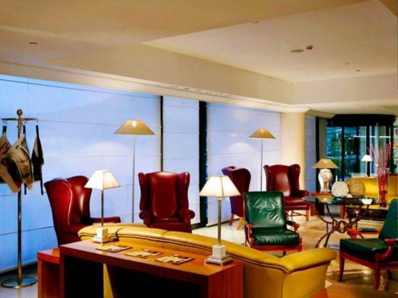 Courtyard By Marriott Rome Central Park Interiør bilde